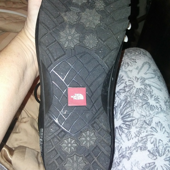 North face boots - Picture 6 of 8
